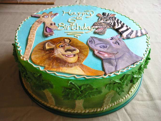 animal shaped cake